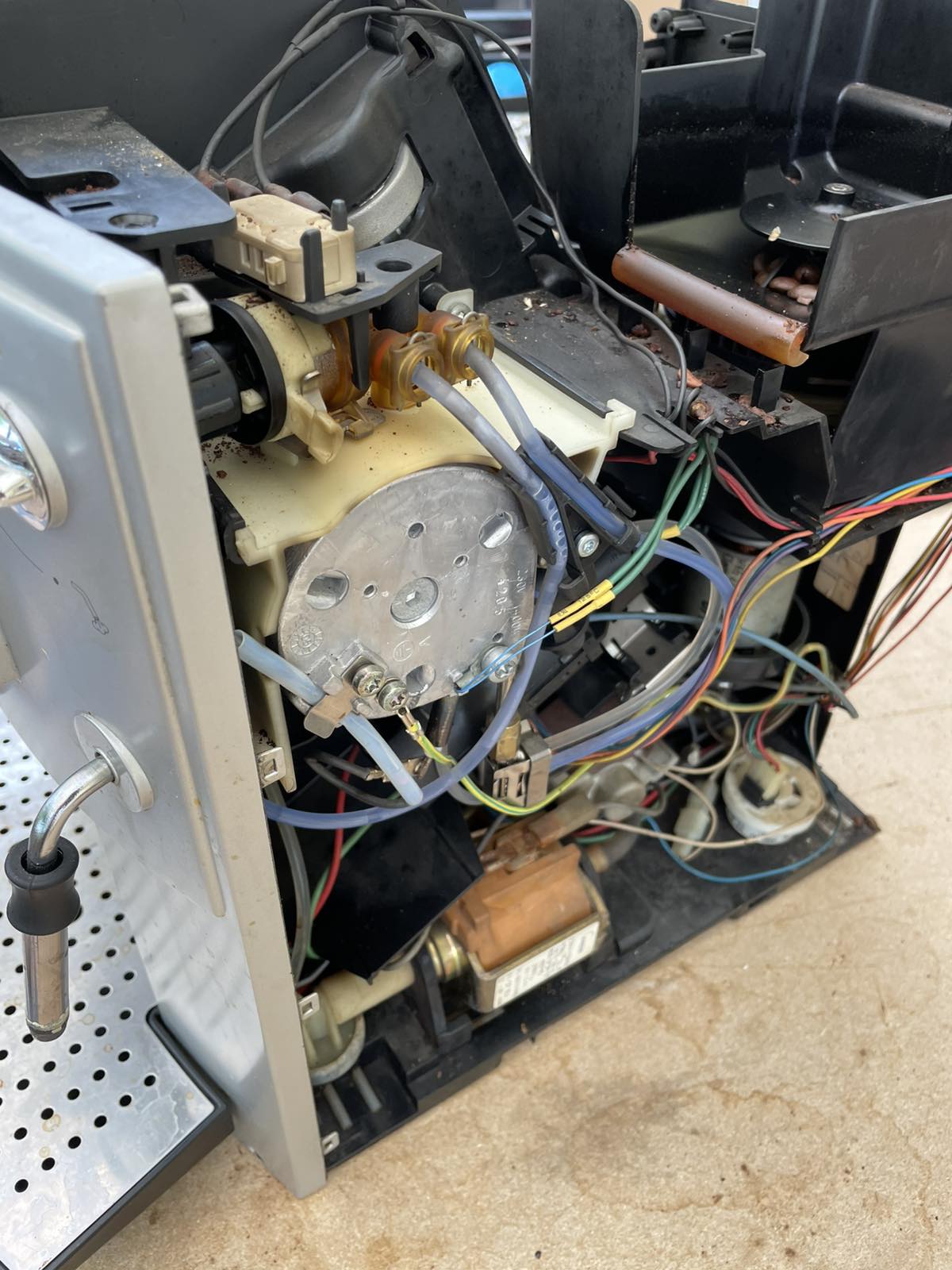 Jura Impressa E75 kazán