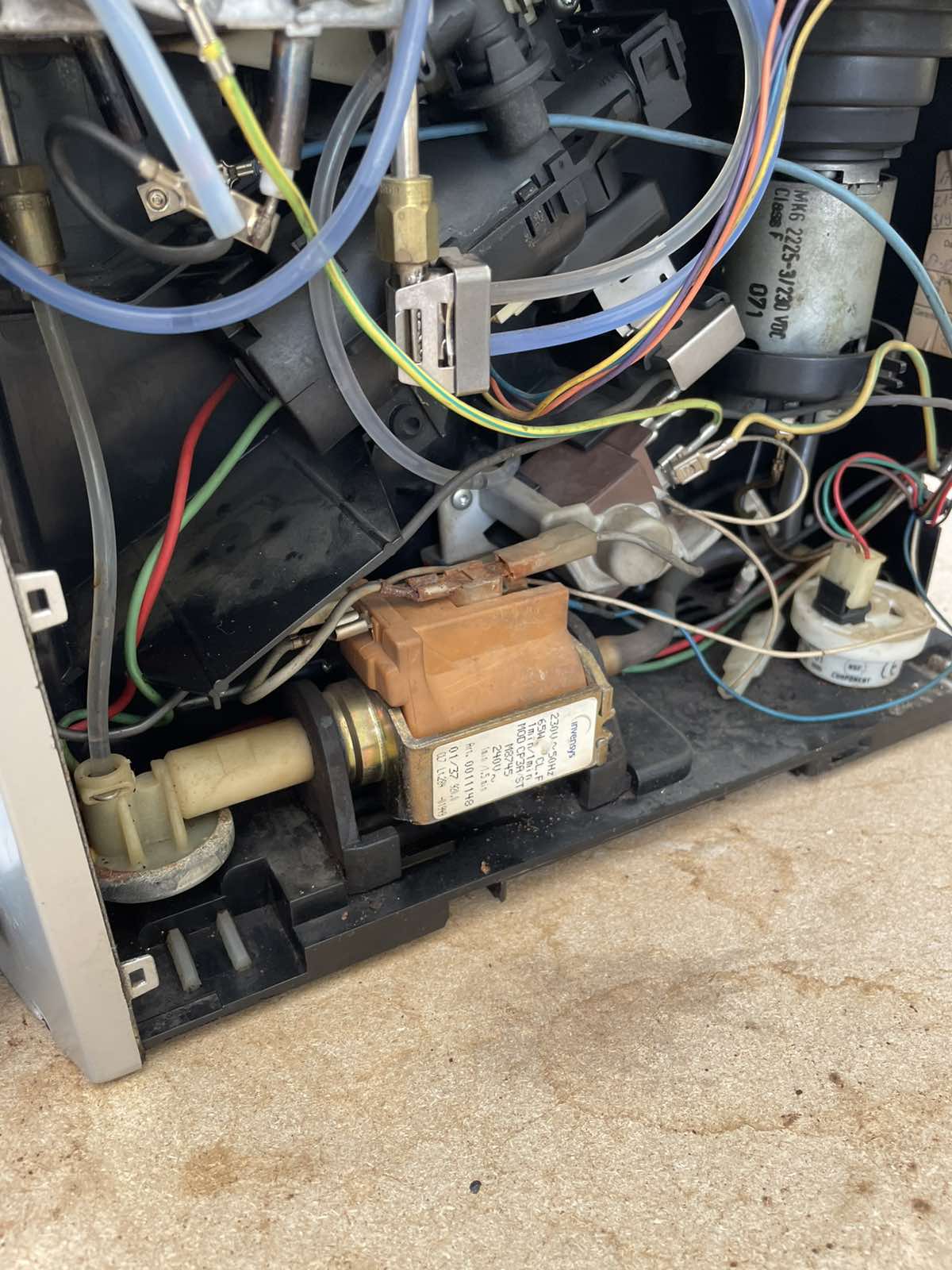 Jura Impressa E75 szivattyú