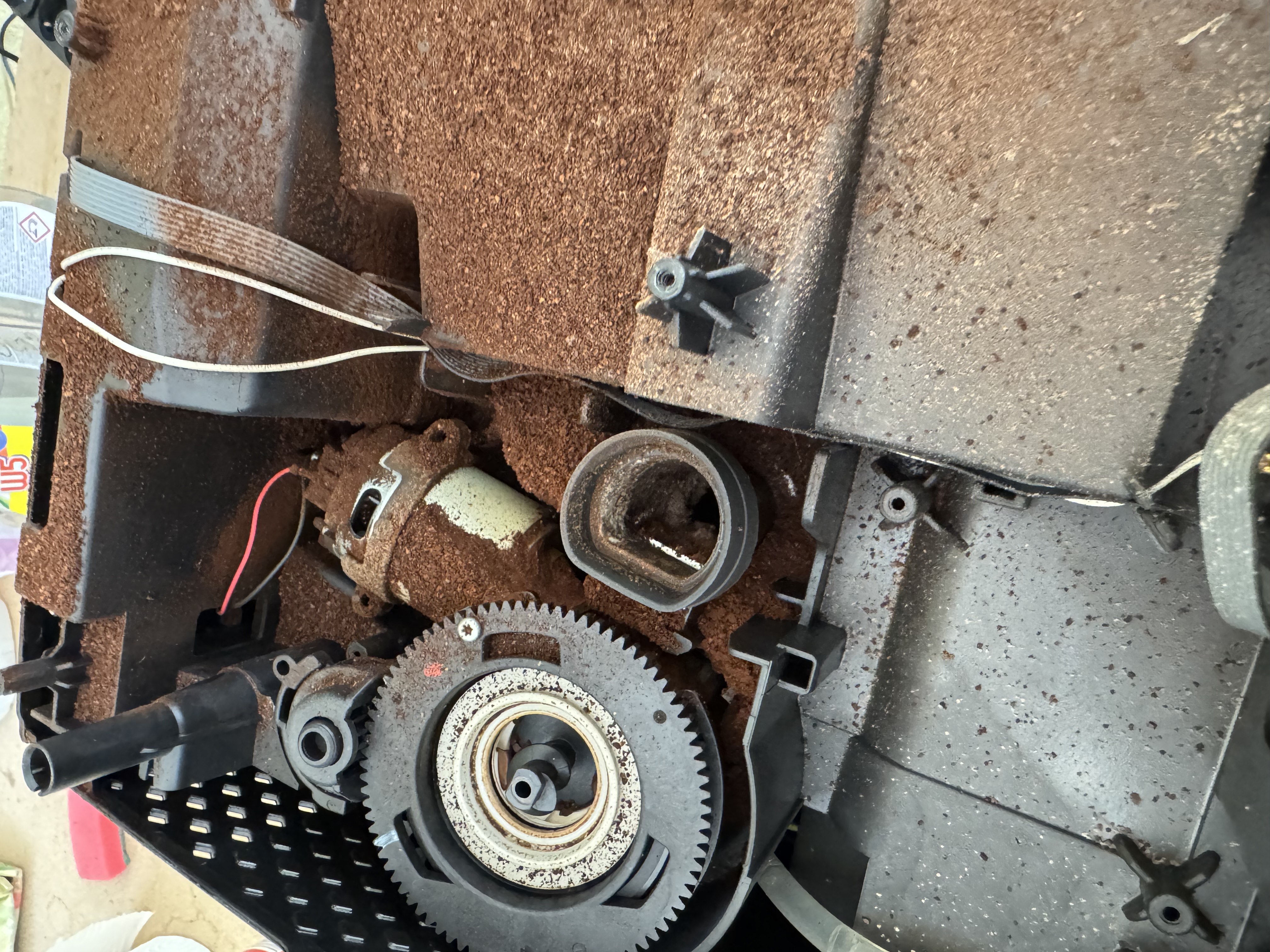 Kávédarálék a gépházban 2