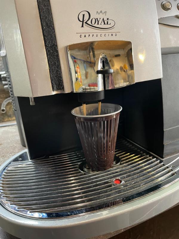 Leszervizelt Saeco Royal